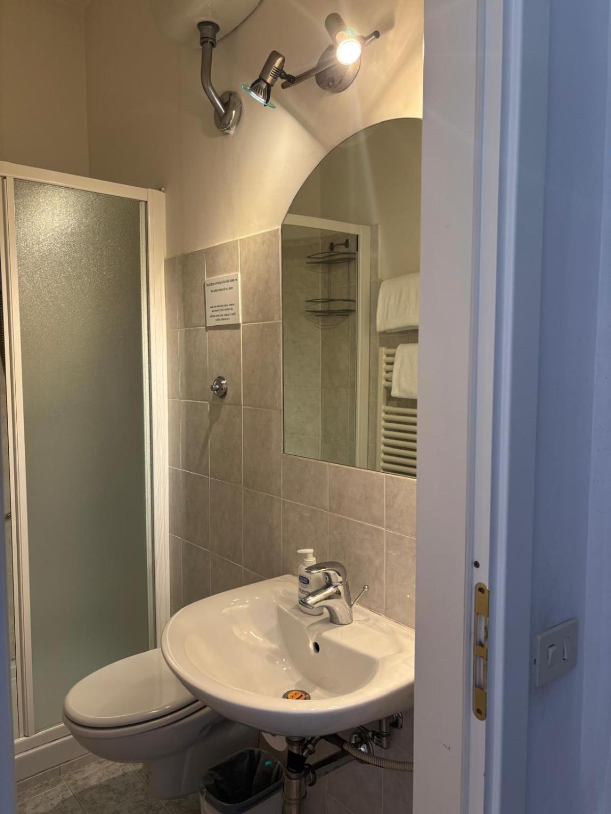 Girasole House Hotel Florence Phòng bức ảnh